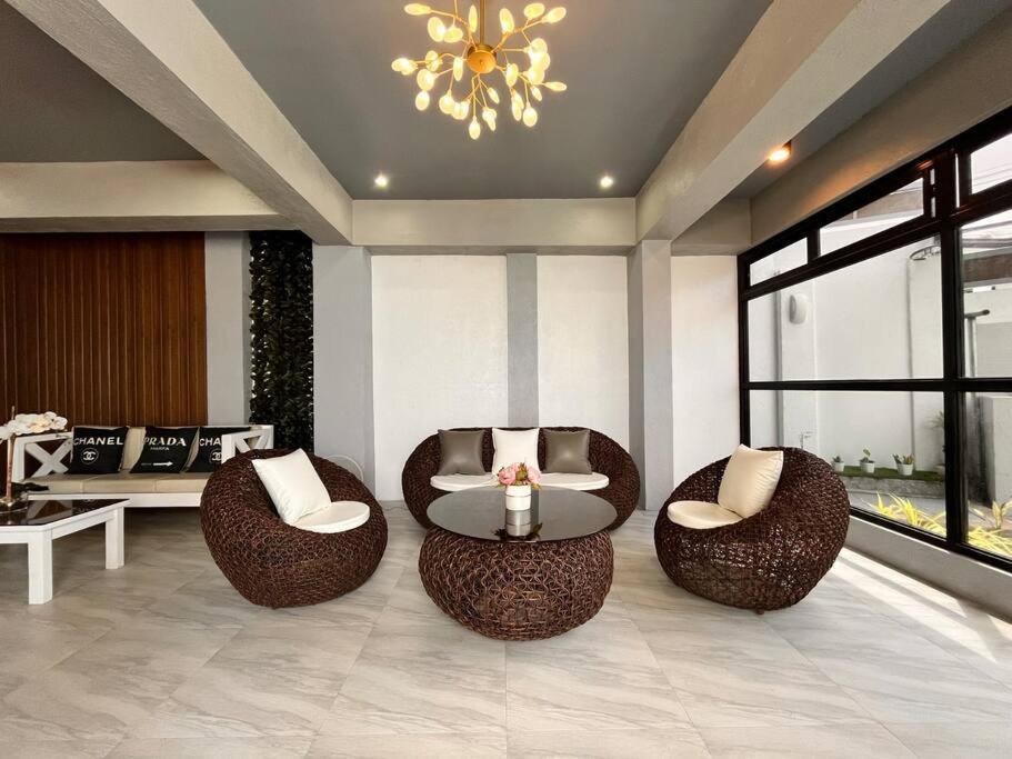 8 Flags Resort Laguna Лос-Баньос Экстерьер фото